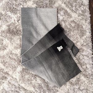 NWOT Calvin Klein Ombre Grey Gradient Scarf